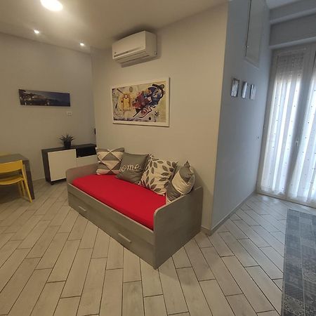 Casa Vacanze Zia Rose 那不勒斯 外观 照片